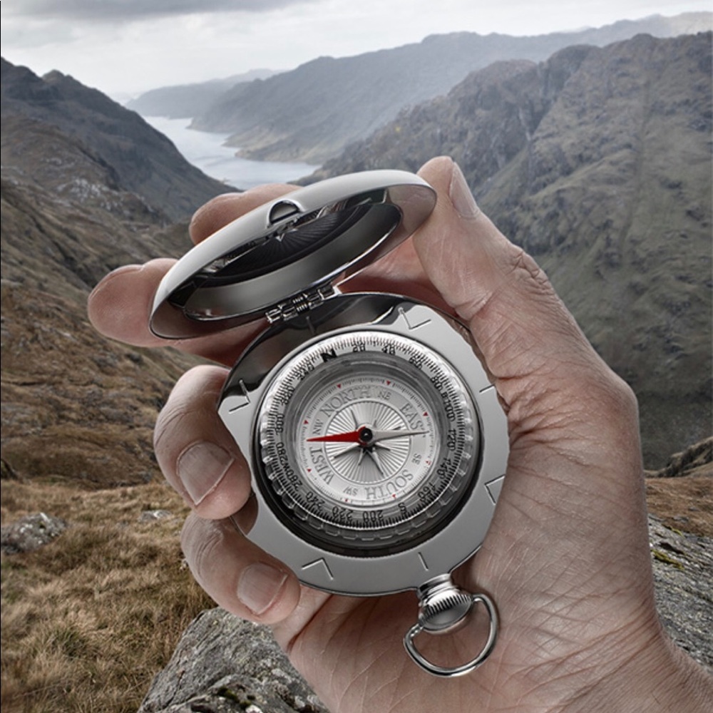 Brand New Dalvey Grand Voyage Compass.